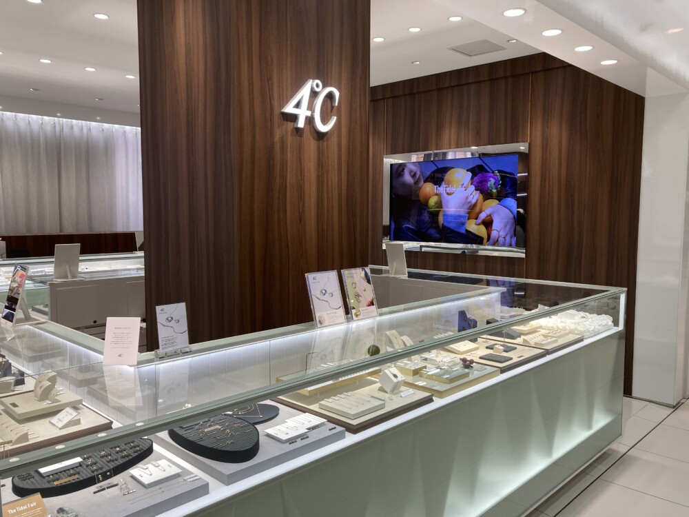 4℃